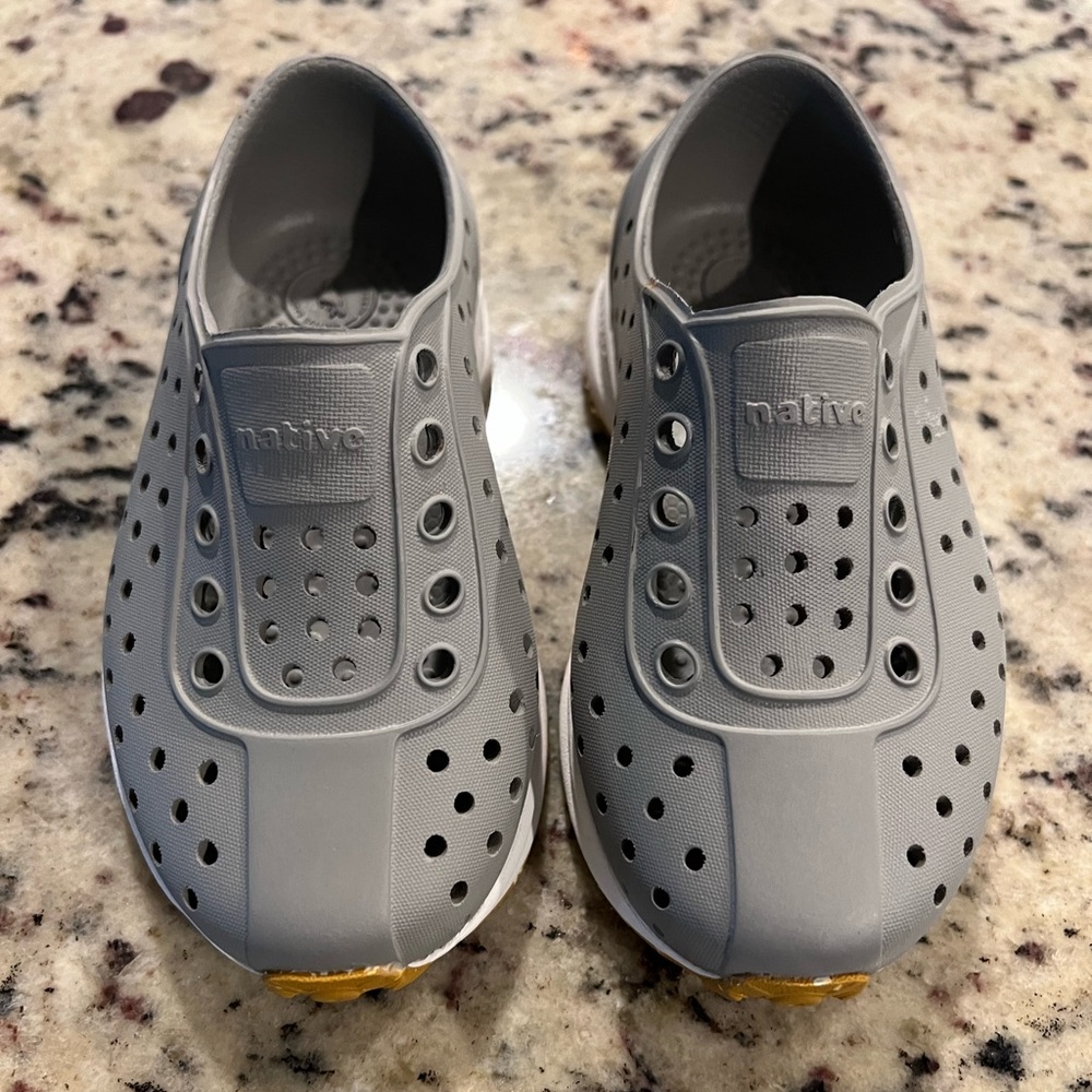 NWOT Native Shoes Unisex Toddler Robbie Shoe